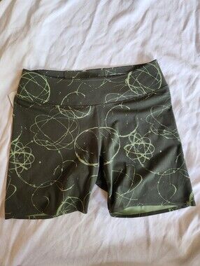 Uniqlo x Futura Laboratories AIRism Active Shorts XL Green Abstract Print